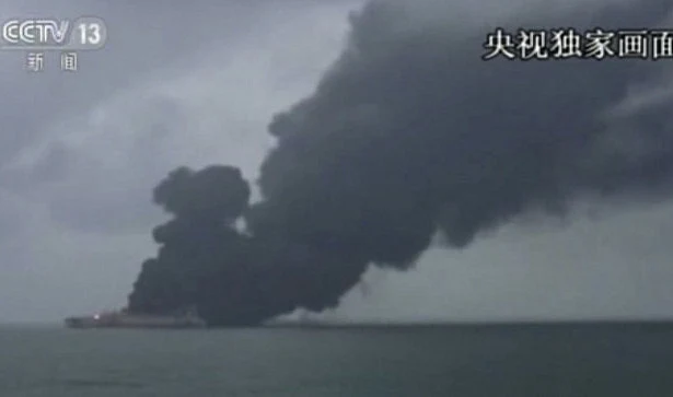 On the shores of China, an oil tanker exploded