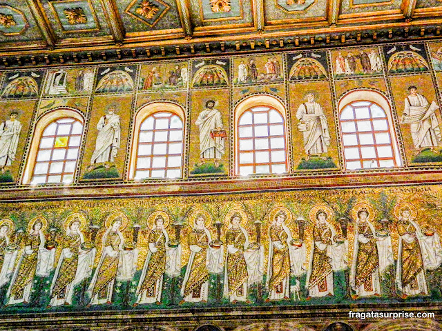 Mosaicos bizantinos na Basílica de Sant'Apollinare Nuovo, em Ravena, Itália