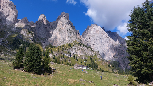 bivacco menegazzi malga cavallera