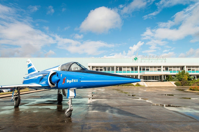 Dassault Mirage IIING in front of Dassault HQ