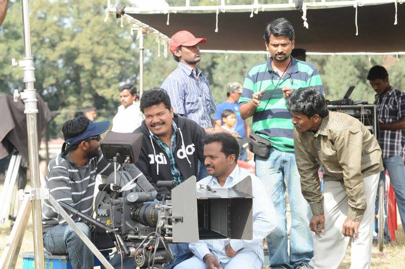 Nanban Movie On Location Stills