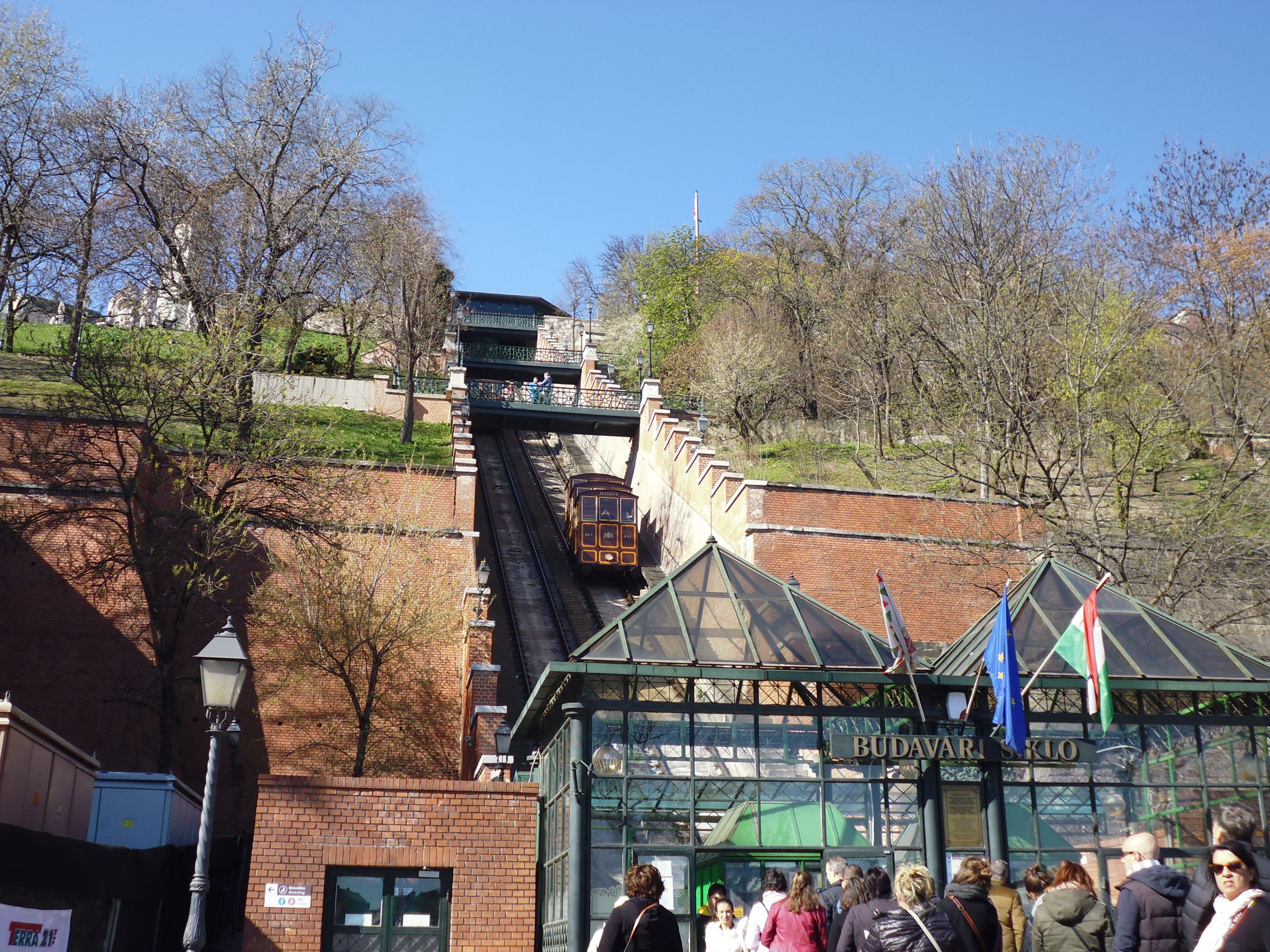 Funicular Budavári Sikló (Budapest) (Hungría) (@mibaulviajero)