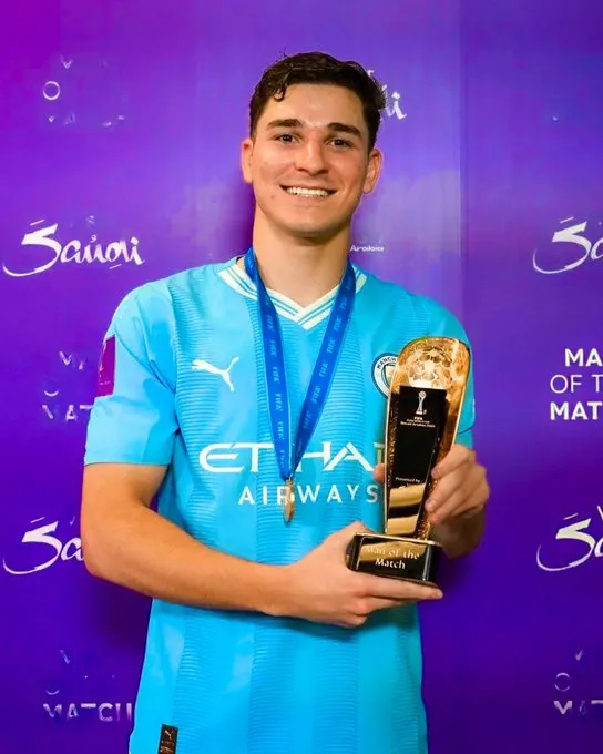 Julian Alvarez 🏆 Trophies, Titles and Cups at Manchester City