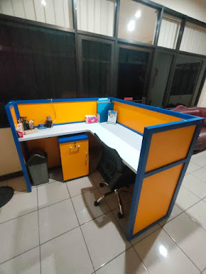e katalog furniture meja partisi kantor bentuk L