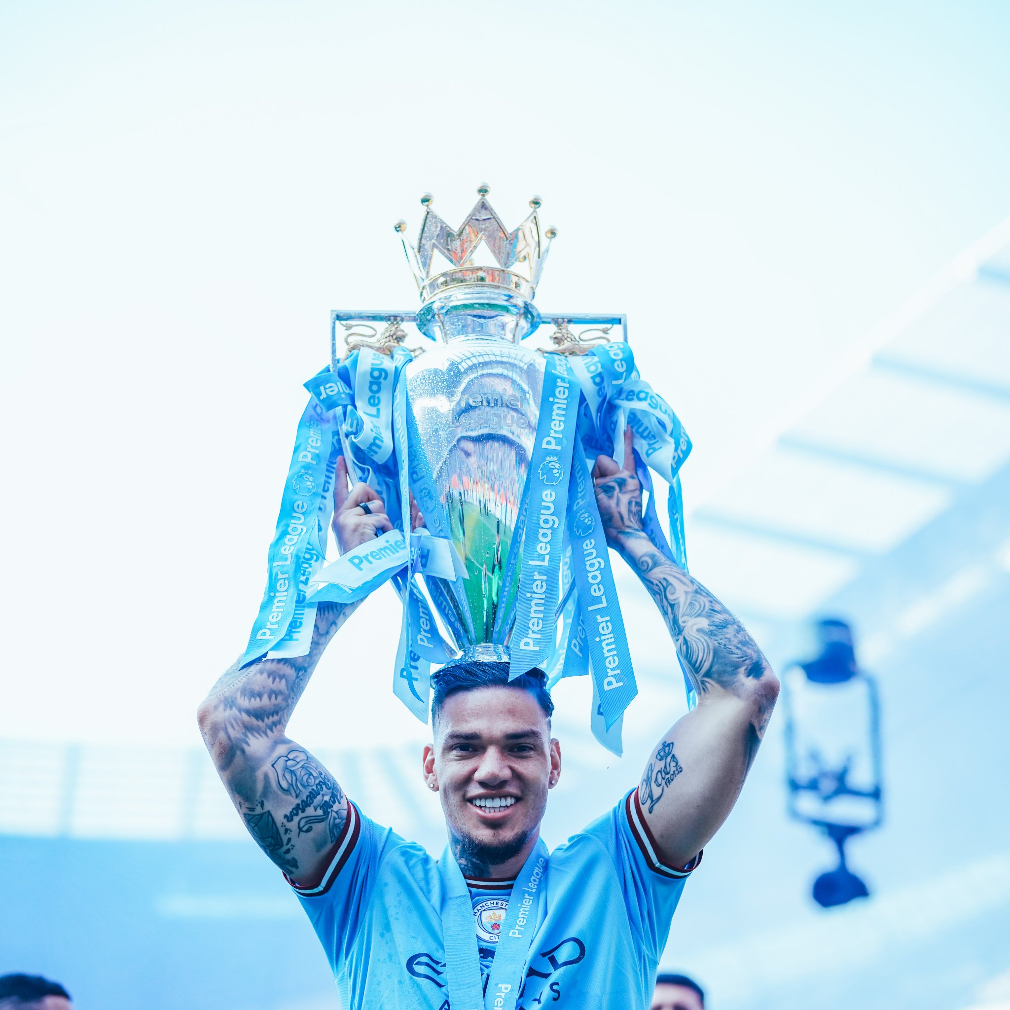 Manchester City sharpshooter, Erling Braut Haaland, pose with the Premier League 2022/23 trophy at Etihad Stadium on Sunday 21 May, 2023