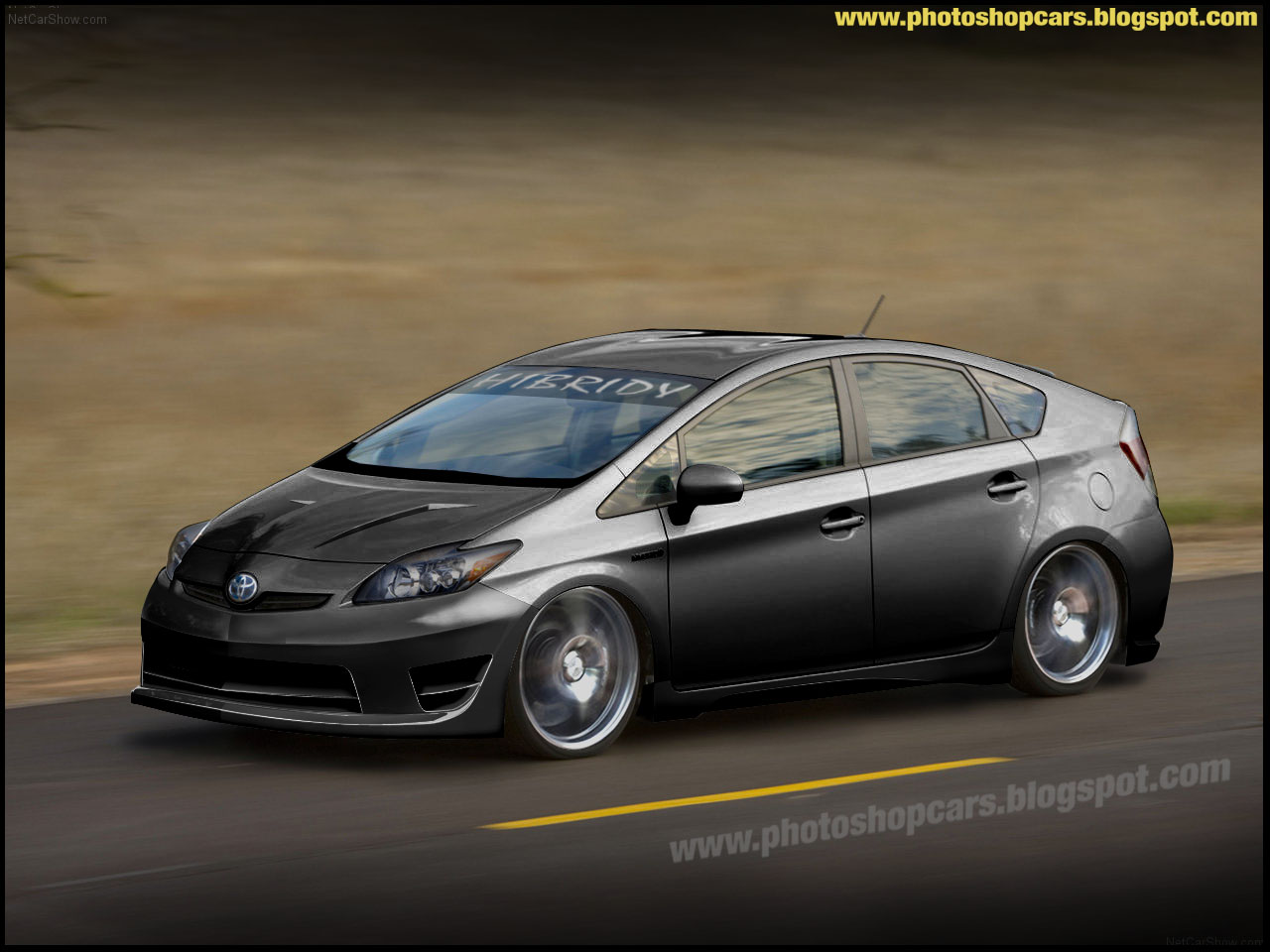 Toyota Prius tuning e rebaixado