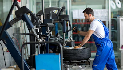 How do you know when your car needs a wheel alignment?