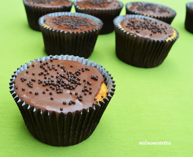 Cupcakes com Cobertura de Chocolate