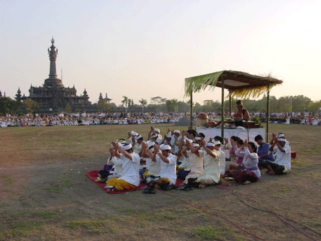 bajra sandhi monument