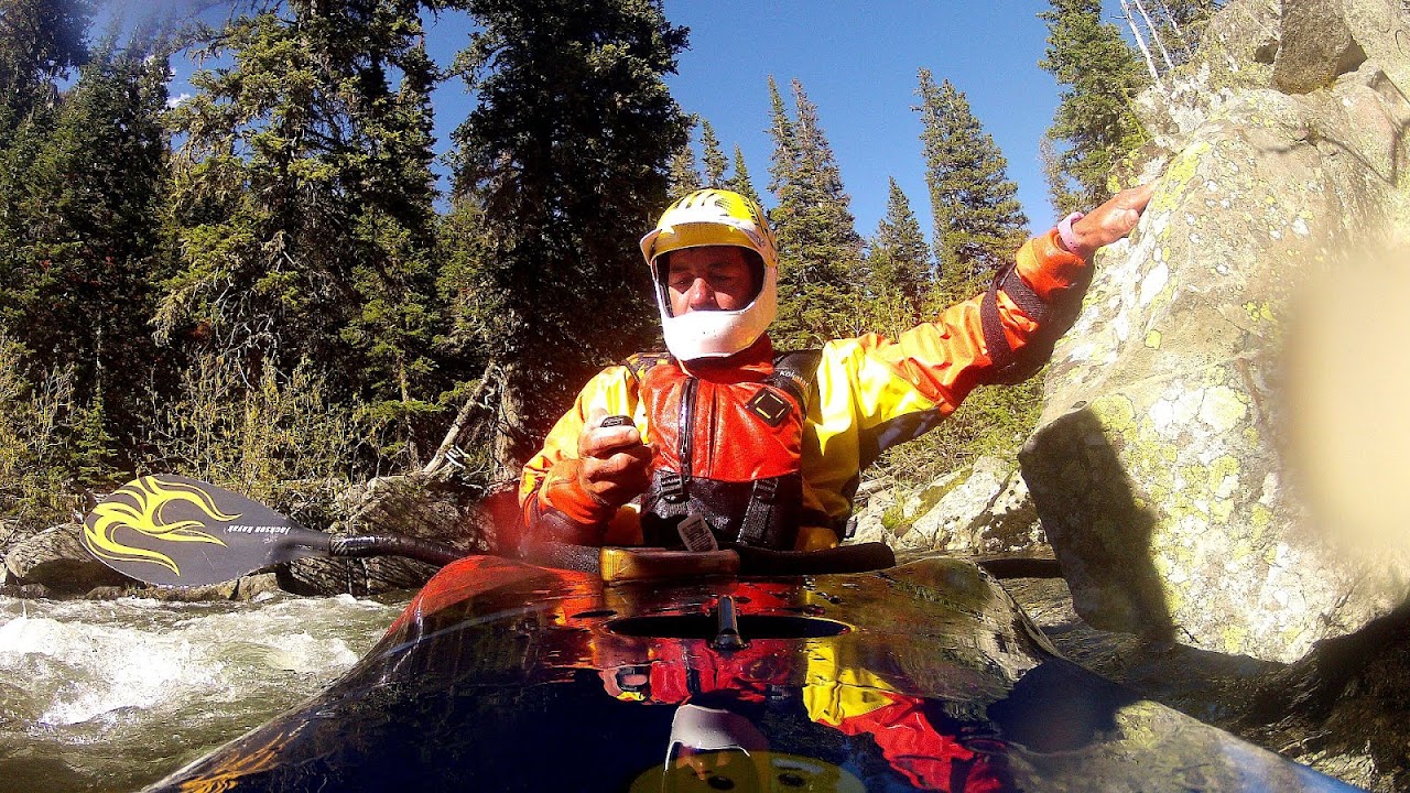 Whitewater kayaking - Kayaking Helmet