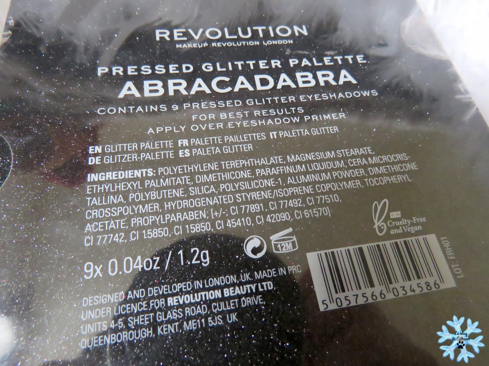 Abracadabra - Pressed Glitter Palette - Makeup Revolution