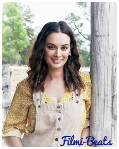 Evelyn Sharma wallpaper & Biography