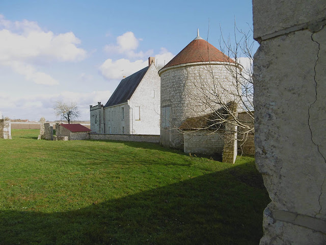 Manoir de Roziers, Vienne, France. Photo by Loire Valley Time Travel.