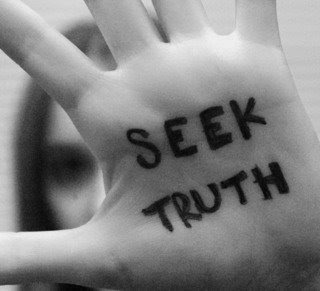 Seek Truth by eyepanda (http://s182.photobucket.com/albums/x312/eyepanda/)