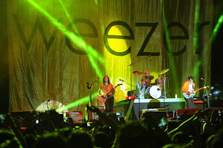 Debut Konser Weezer Di Indonesia