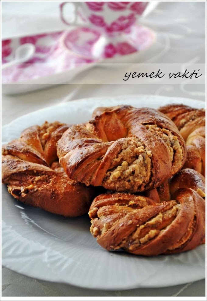 Tahinli Çelenk Çörek