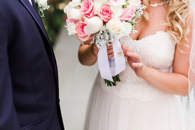 Thousand Acre Farm Wedding | Photos by Heather Ryan Photography