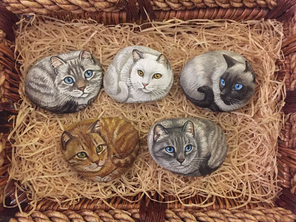 realistic cat painted rocks