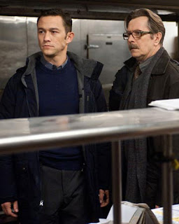 Joseph Gordon Levitt as John Blake and Gary Oldman as Commissioner Gordon in Dark Knight Rises