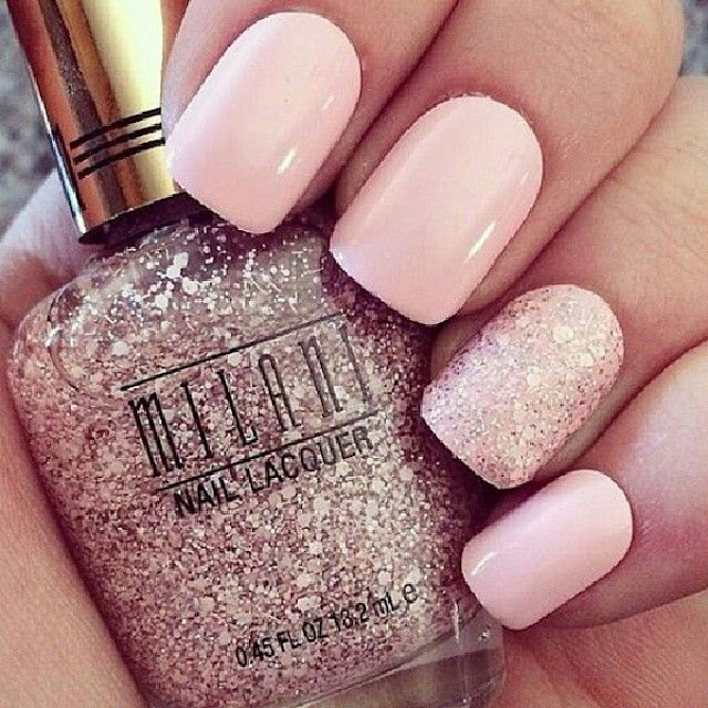 THE BEST NUDE NAIL POLISH SHADE