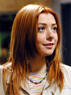 Alyson Hannigan Sexy Pictures and Images