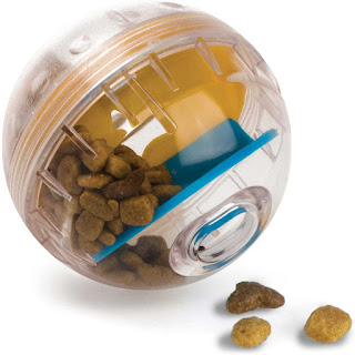 IQ treat ball for dogs