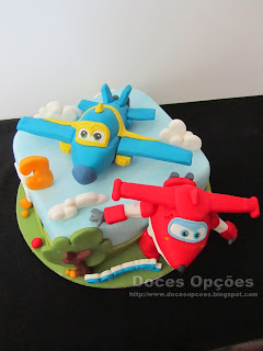 Super Wings cake