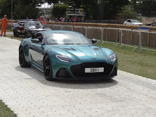 Aston Martin DBS, CarFest South, 2022