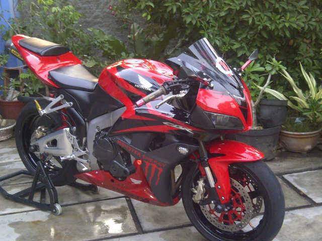 Raja Moge Bekas CBR600RR 2008 Dijual SURABAYA LAPAK 