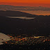 Ίσως η ωραιότερη φωτογραφία στη Νότια Εύβοια: Σούρουπο στην κορυφή της Οχης με θέα ως την Αττική