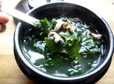 canh rong biển mè chay