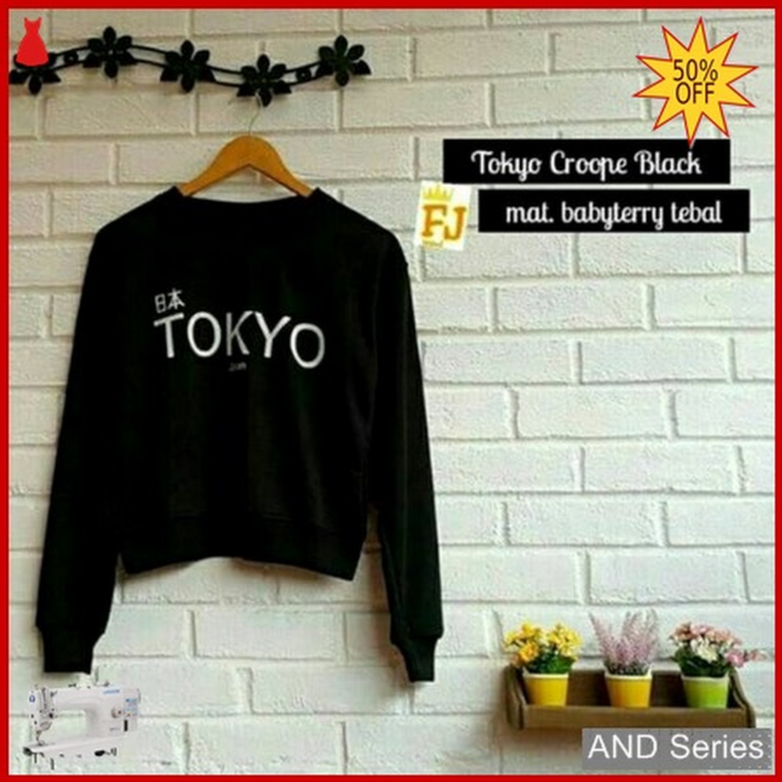 AND182 Sweater Wanita Lucu Tokyo Crop Hitam BMGShop