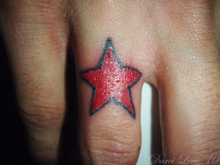 Finger Tattoo