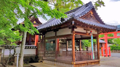 人文研究見聞録：南都鏡神社（比賣神社） ［奈良県］