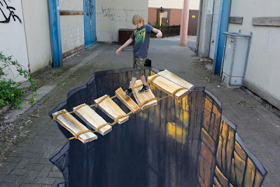 3d art - 3d illusion artist nikolaj - 3d chalk painting