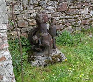 village-martyr-fantôme-oradour-sur-glane-jpg