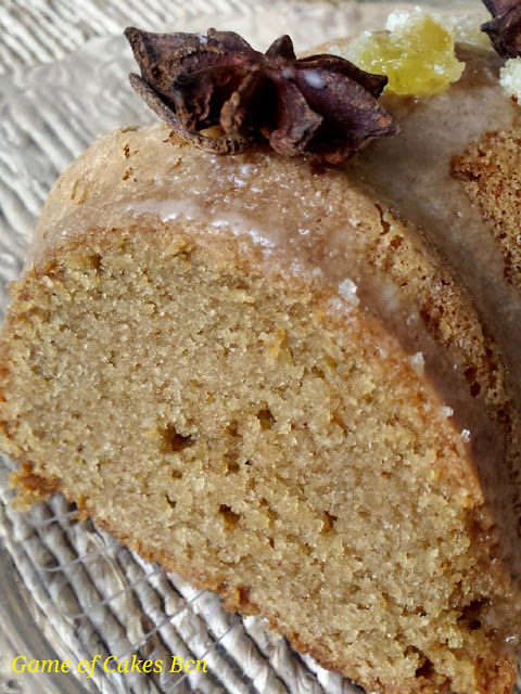 Bundt Cake de almendra, coco y jengibre. Sin gluten, sin lácteos.