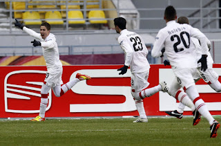 Fuster celebrates his goal.