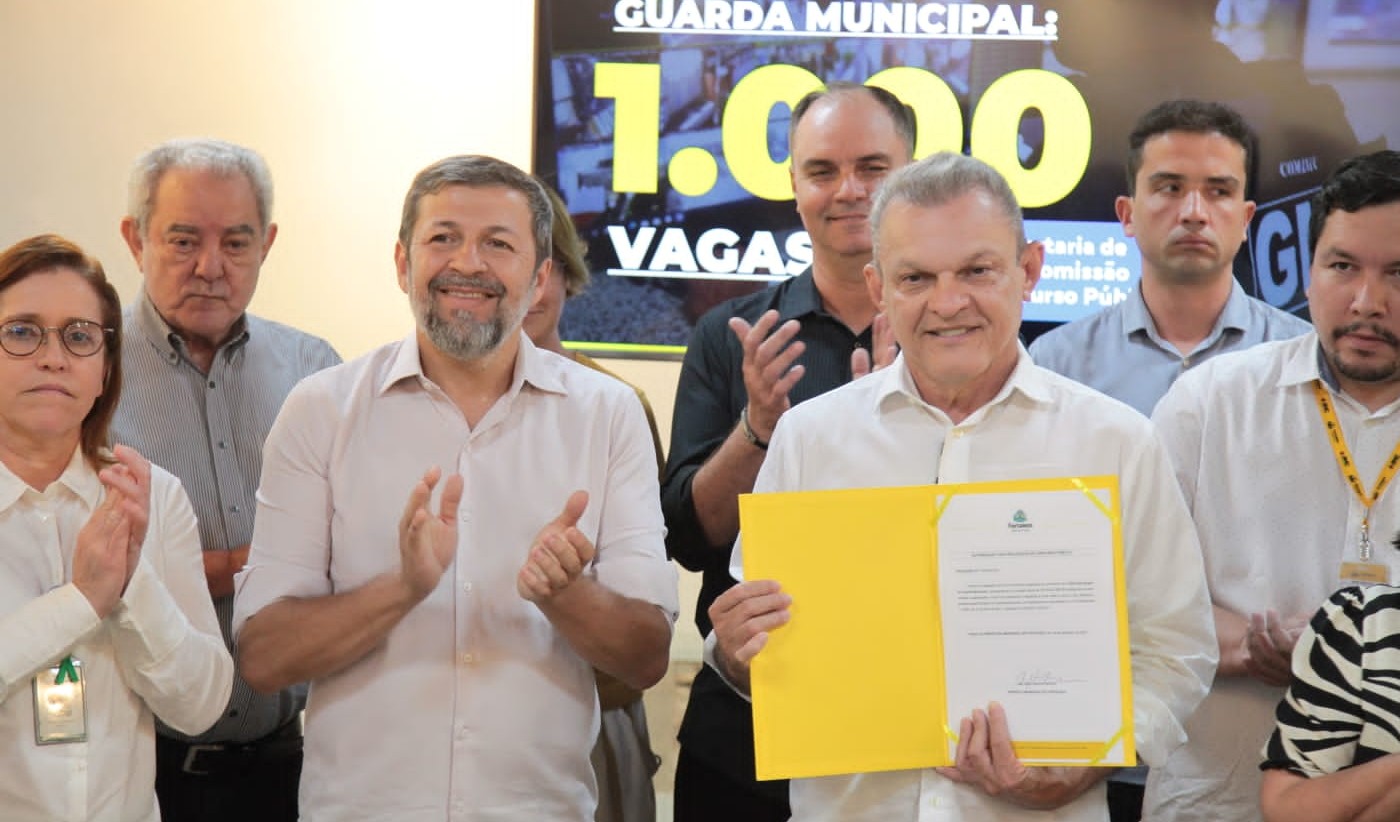 Prefeitura anuncia autorização para abertura de dois novos concursos  públicos para professores - Jornal SP Norte