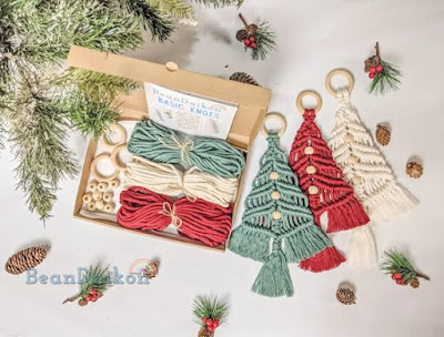 A Christmas Tree ornament craft kit