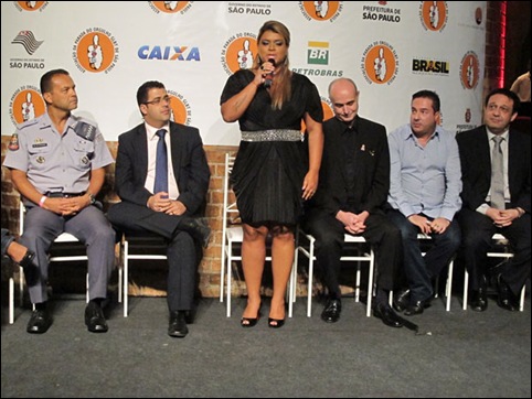 Preta Gil musa
