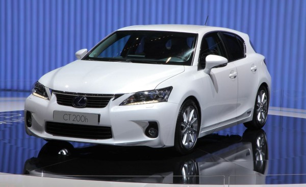 Lexus CT200H