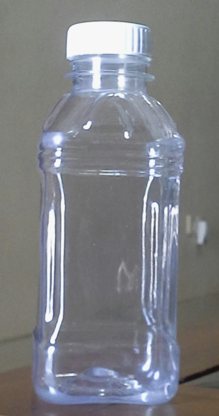  Botol  Plastik  PET HDPE dan PVC