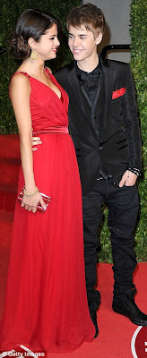 Justin Bieber and Selena Gomez on Oscar 2011