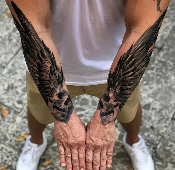 Tatuajes de alas para chicas