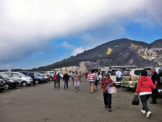 Gunung Tangkuban Perahu