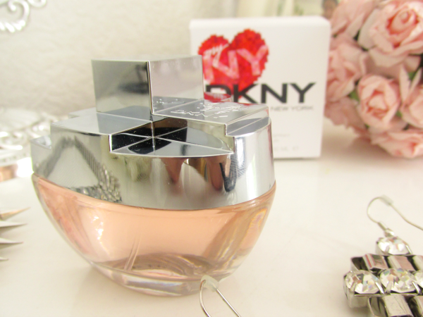 DKNY MYNY Eau de Parfum  Flakon, Duftbeschreibung