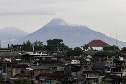 Jarak luncur awan panas gunung Merapi pagi tadi kurang dari 1 kilometer
