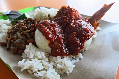 Nusa & Tara, nasi lemak