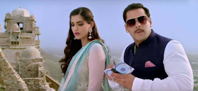 salman-sonam-in-prem-rat-dhan-picture